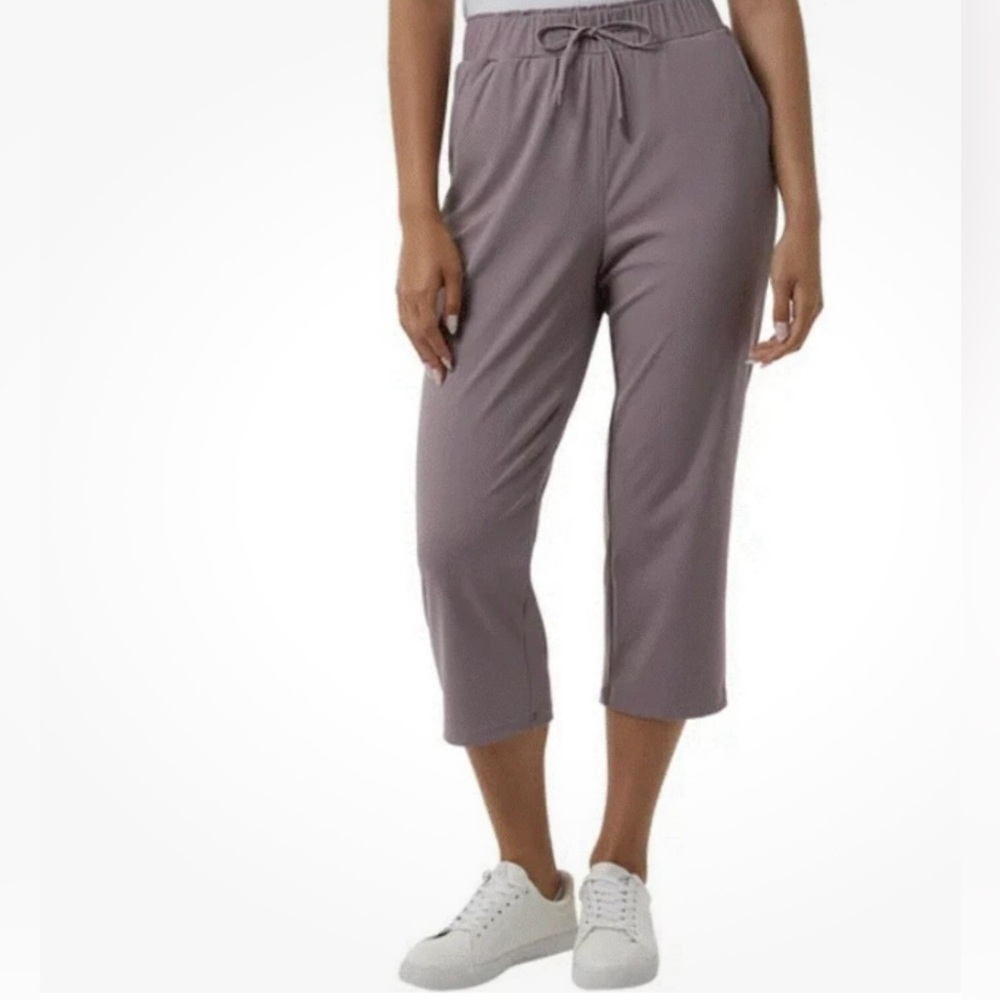 32 Degrees Ladies' Nylon Lux Capri